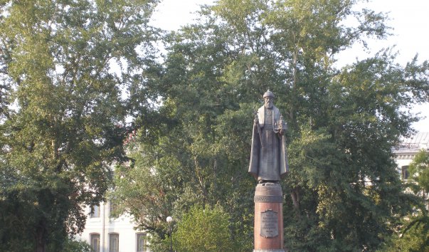 Памятник Даниилу Московскому