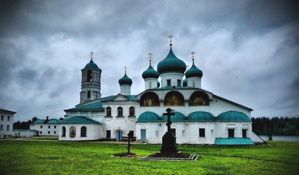 Свято-Троицкий Александра Свирского мужской монастырь