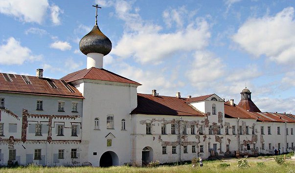 Успенская и Благовещенская церкви